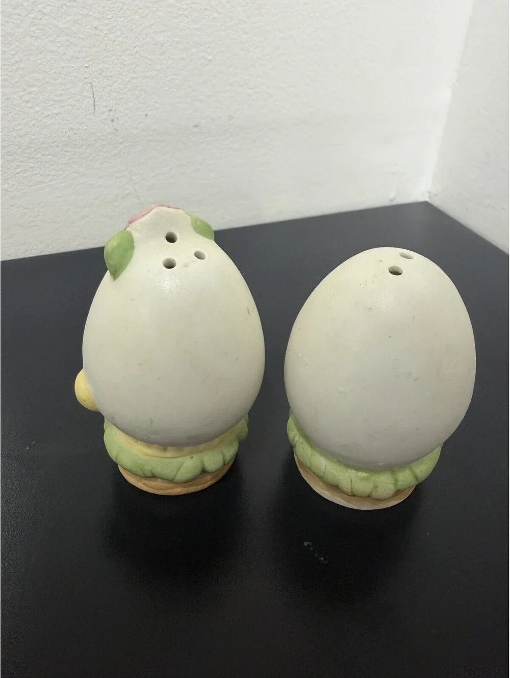 Vintage Mr & Mrs Humpty Dumpty Anthropomorphic Salt & Pepper Shakers UCGC 3”